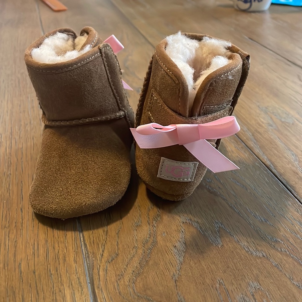 Jesse Bow Ugg boots